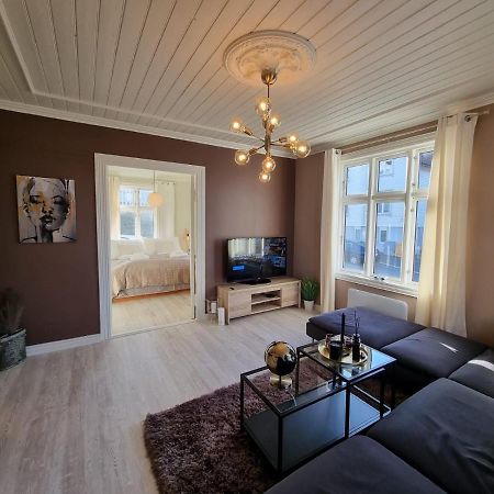 Modern And Central 2 Bedroom W/King Beds + Free Parking Stavanger Esterno foto