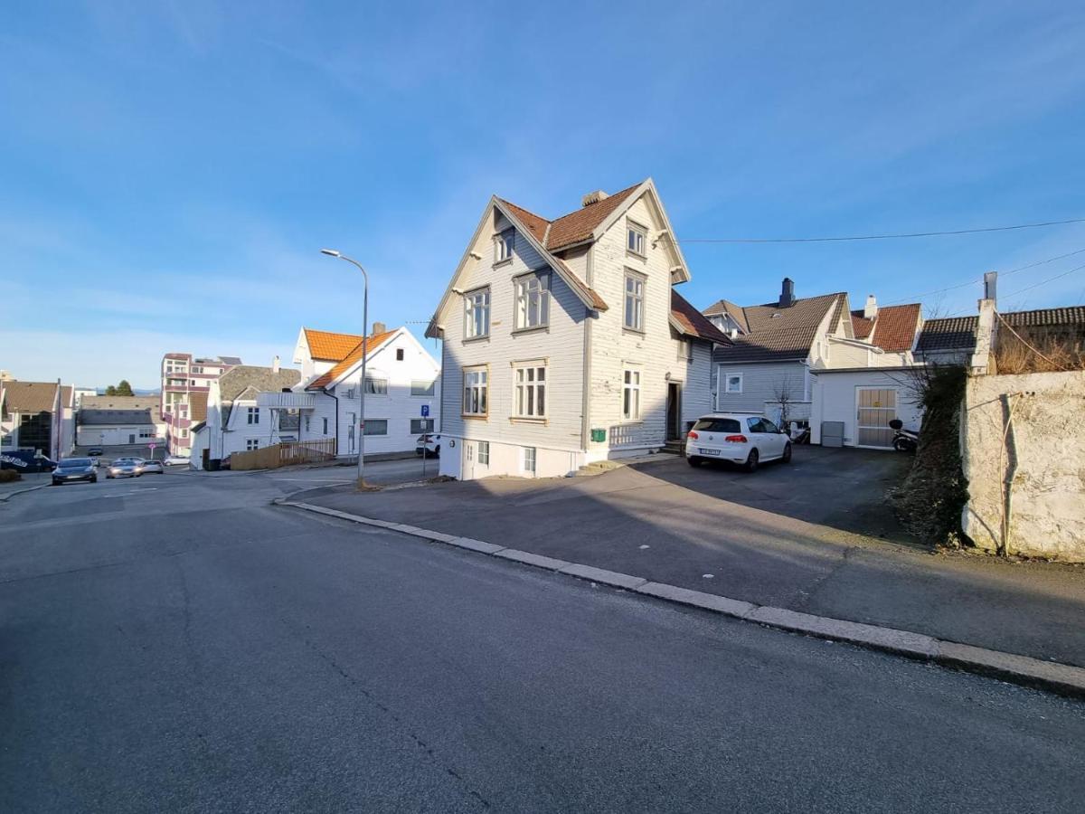 Modern And Central 2 Bedroom W/King Beds + Free Parking Stavanger Esterno foto